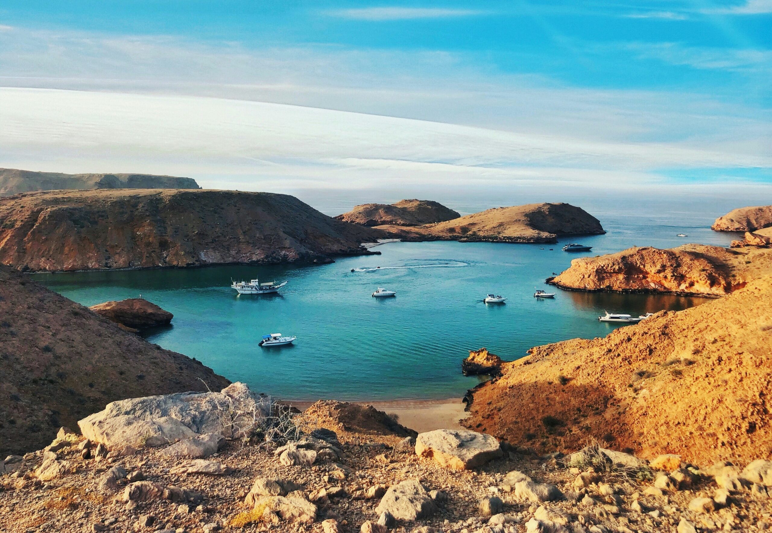 Construction Jobs in Oman: 2026 Projects, Opportunities and Life in Muscat
